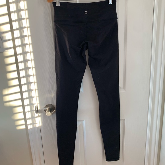 ONLY WORN x1 - Lululemon Black Leggings - Picture 2 of 3